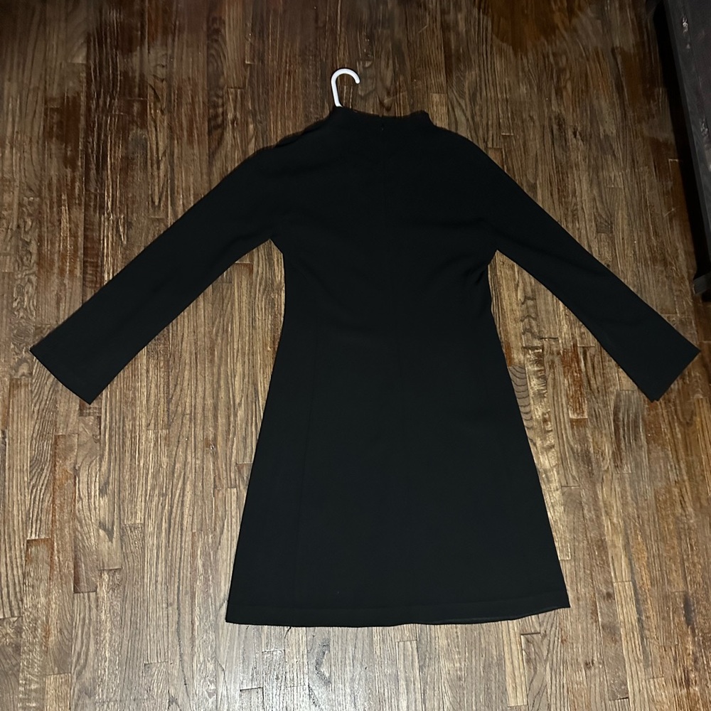 Theory mini dress - classic yet stylish - great with over knee boots